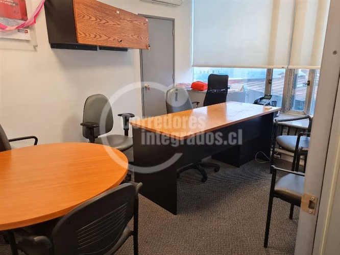 Oficina venta Santiago, piso completo, amoblado y equipado