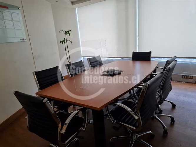 Oficina venta Santiago, piso completo, amoblado y equipado