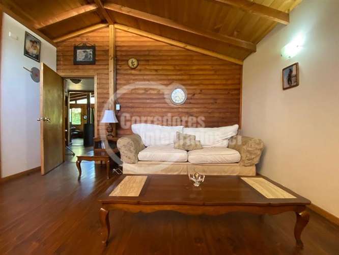 Casa venta 6 dorm 2.000 mt terr,camino internacional Pucon - Imagen 12