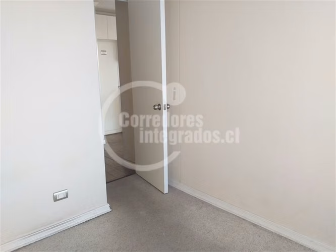 Depto. venta de 2 dorm. 2 baños, Est y bodega en Ñuñoa TT