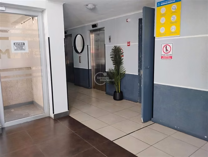Depto venta 1 dorm. Estacionamiento, Metro Parque Almagro TT