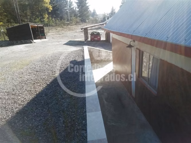 Parcela venta en Parral 2 cabañas a pasos Termas de Catillo - Imagen 9