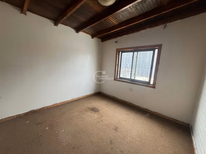 Casa en venta de 3 dorm. en Santo Domingo