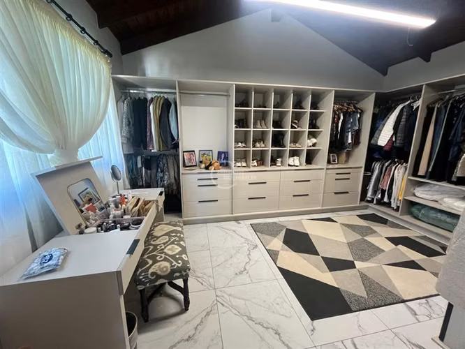 Casa en venta de 3 dorm. en Santo Domingo