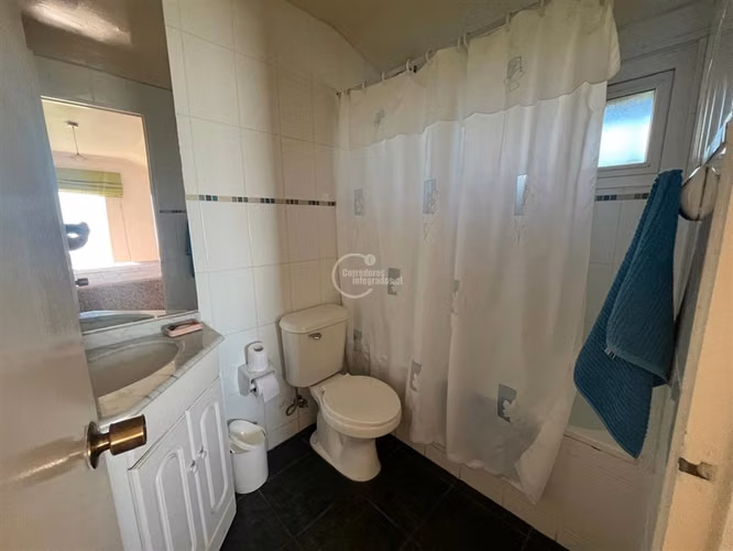 Casa en venta de 5 dorm. en Santo Domingo