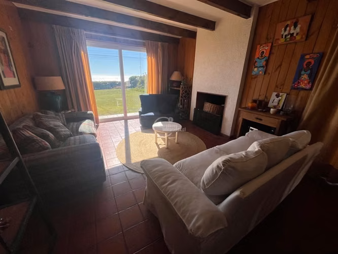 Casa en venta de 5 dorm. en Santo Domingo