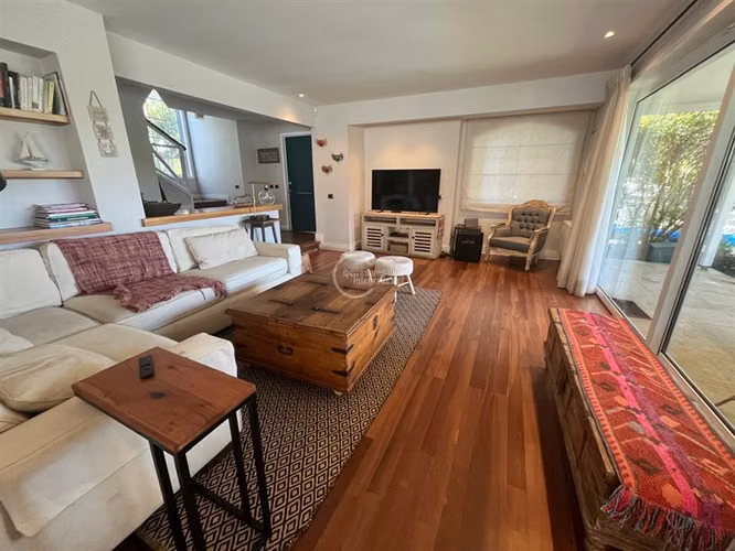 Casa en venta de 4 dorm. en Santo Domingo