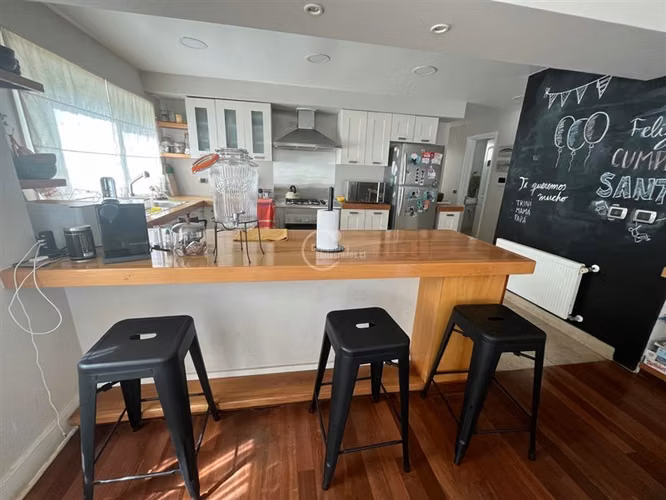 Casa en venta de 4 dorm. en Santo Domingo