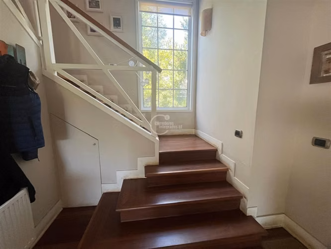 Casa en venta de 4 dorm. en Santo Domingo