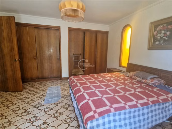 Casa en venta de 4 dorm. en Santo Domingo