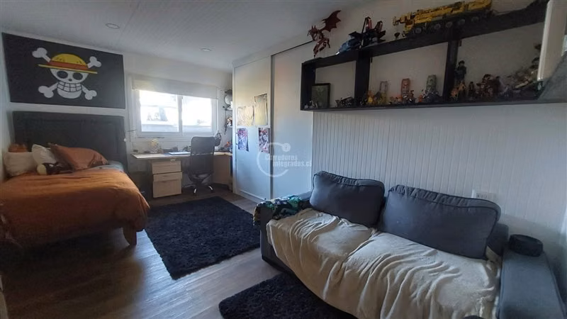 Casa en venta de 3 dormitorios un piso en Santo Domingo