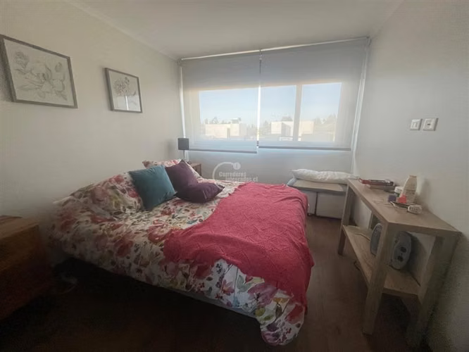 Casa en venta de 4 dorm. en Santo Domingo