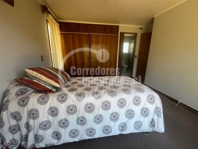 Casa en venta de 5 dorm. en Santo Domingo