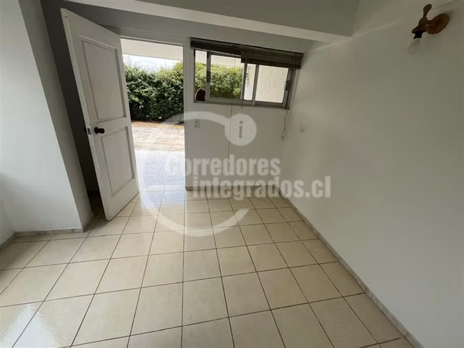 Casa en venta de 5 dorm. en Santo Domingo