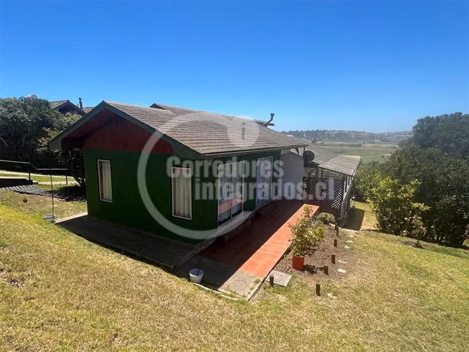 Casa en venta de 5 dorm. en Santo Domingo