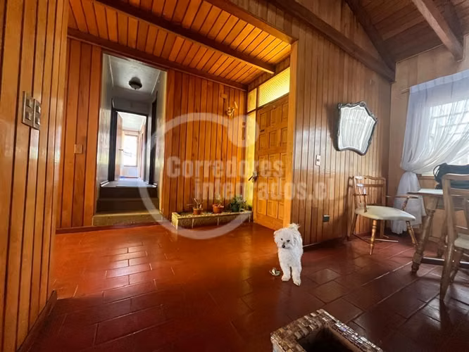 Casa en venta de 5 dorm. en Santo Domingo