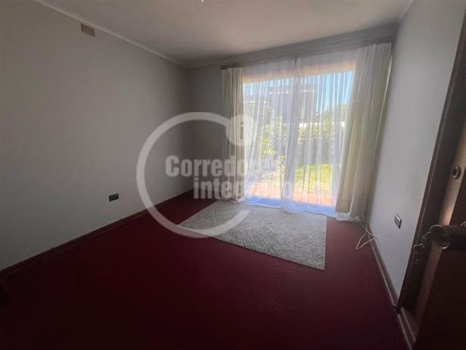 Casa en venta de 5 dorm. en Santo Domingo
