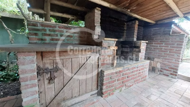 Excelente casa en venta de 5 dormitorios en Santo Domingo