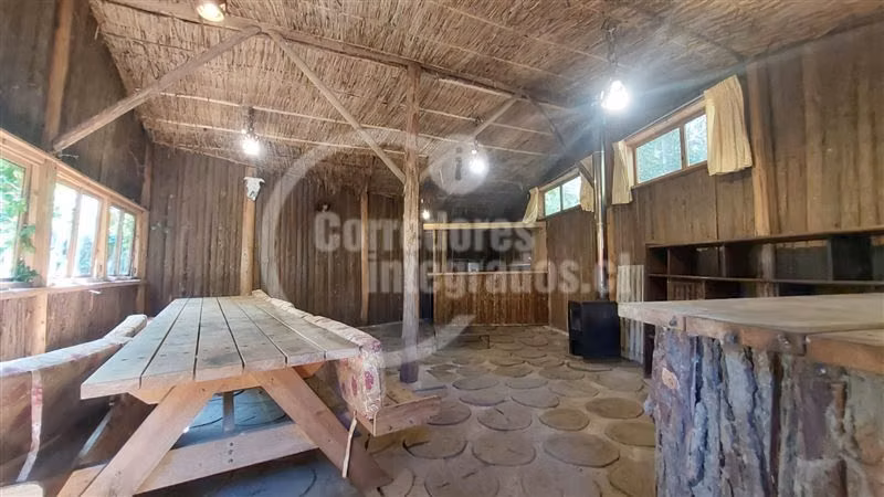 Excelente casa en venta de 5 dormitorios en Santo Domingo