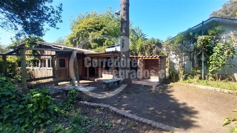 Excelente casa en venta de 5 dormitorios en Santo Domingo
