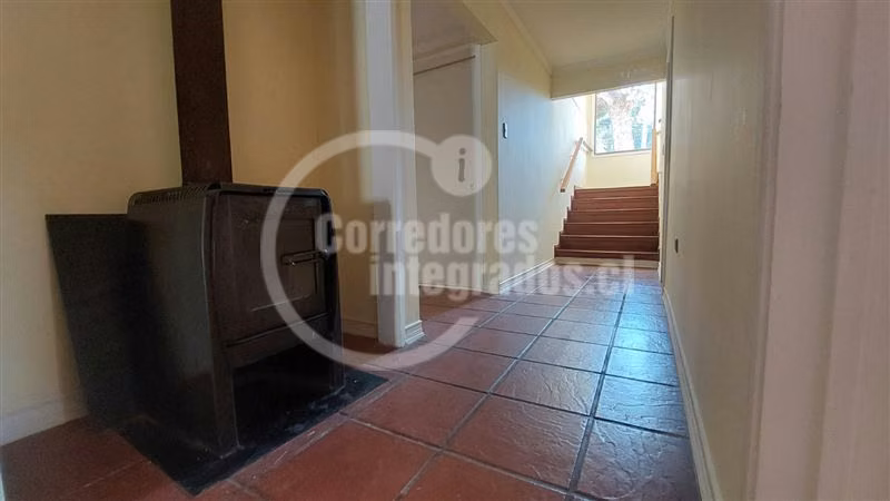Excelente casa en venta de 5 dormitorios en Santo Domingo