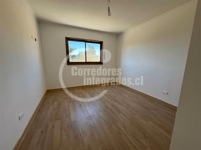 Casa en venta de 3 dorm. en Santo Domingo