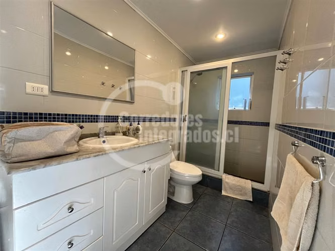 Casa en venta de 5 dorm. en Santo Domingo