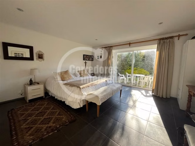 Casa en venta de 5 dorm. en Santo Domingo
