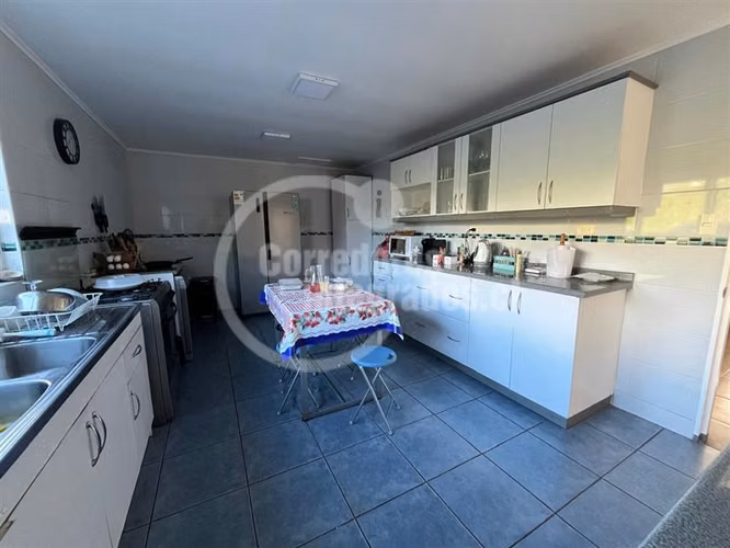 Casa en venta de 5 dorm. en Santo Domingo