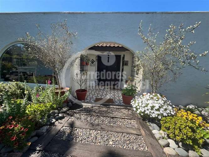 Casa en venta de 3 dorm. en Santo Domingo - Imagen 3