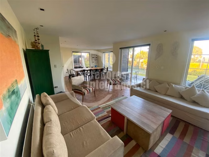 Casa en venta de 7 dorm. en Santo Domingo - Imagen 4