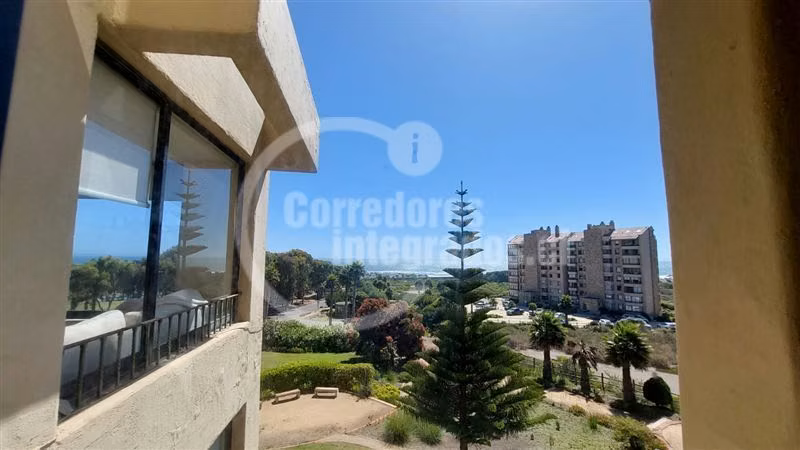 Departamento en arriendo de 3 dormitorios. en Santo Domingo