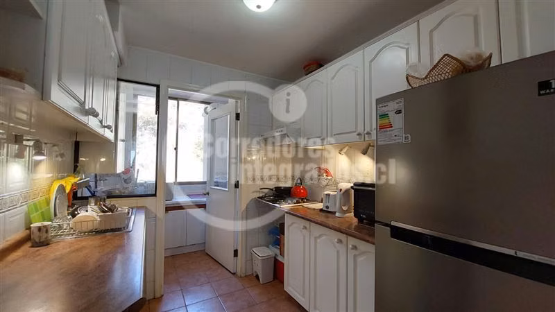 Departamento en arriendo de 3 dormitorios. en Santo Domingo