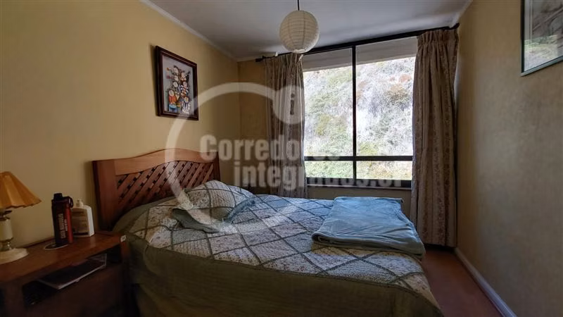 Departamento en arriendo de 3 dormitorios. en Santo Domingo
