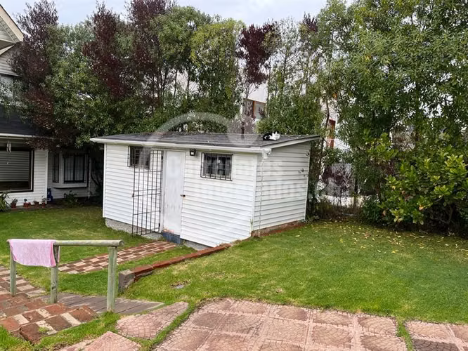 Casa en venta de 4 dorm. en Santo Domingo