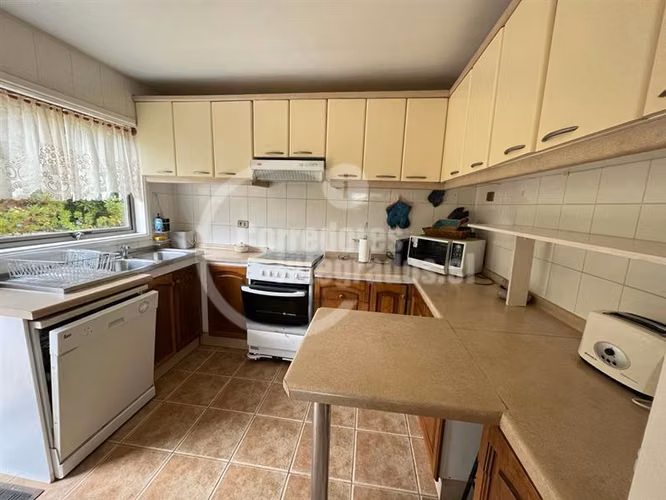 Casa en venta de 6 dorm. en Santo Domingo