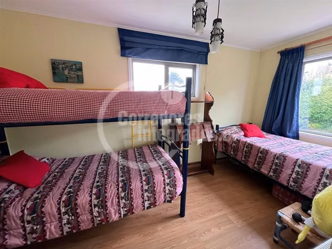 Casa en venta de 6 dorm. en Santo Domingo