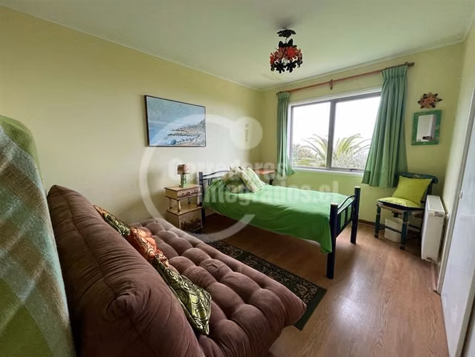 Casa en venta de 6 dorm. en Santo Domingo