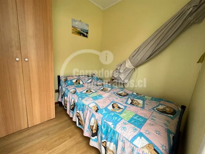 Casa en venta de 6 dorm. en Santo Domingo