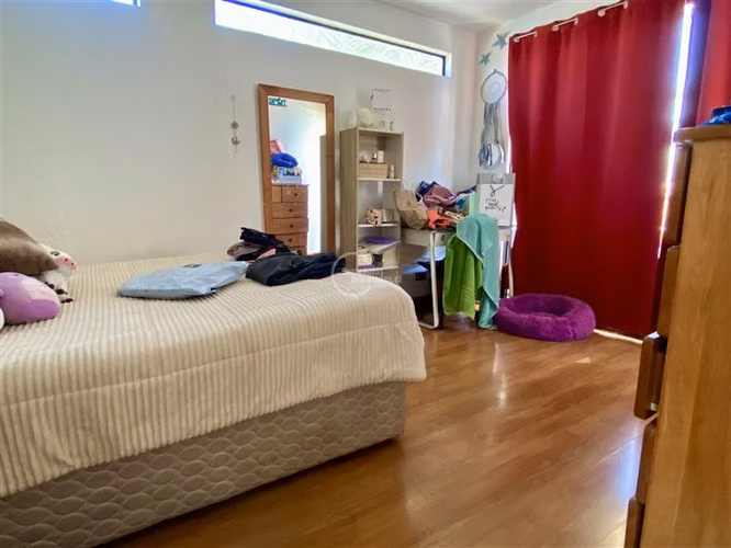 Casa en venta 5 dorm. en Ñuñoa, precioso jardín, remodelada