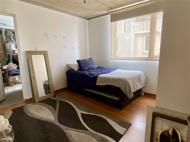 Casa venta 4 dorm. en C. Empresarial Huechuraba Condominio