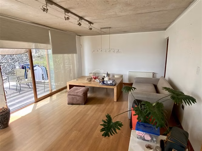 Casa venta 4 dorm. en C. Empresarial Huechuraba Condominio