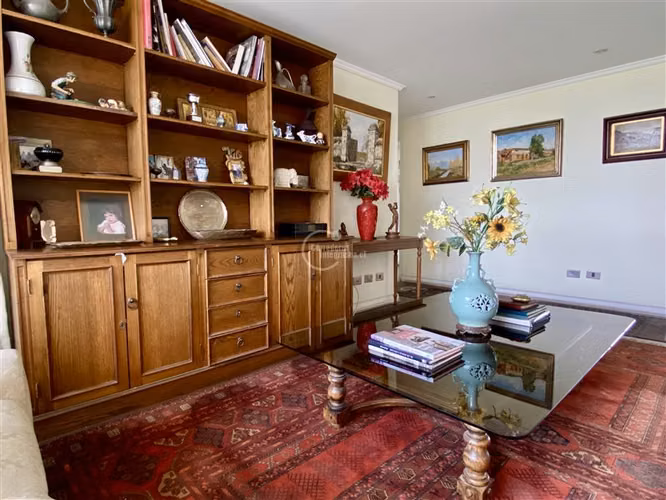 Departamento en venta de 4 dorm. en Vitacura Espectacular