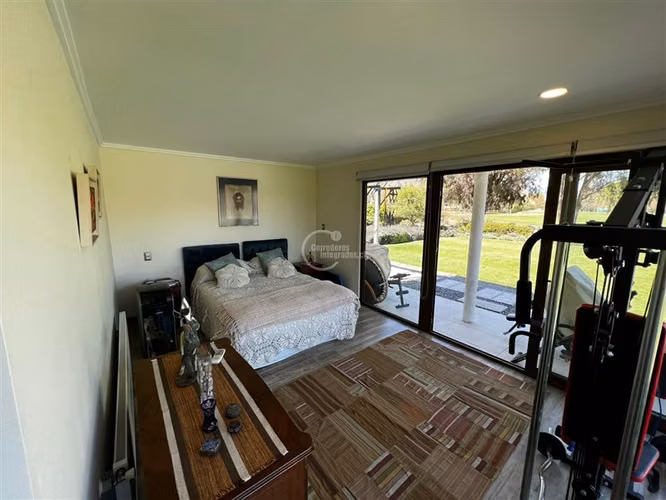 Casa en venta de 5 dorm. en Las Brisas de Chicureo Colina