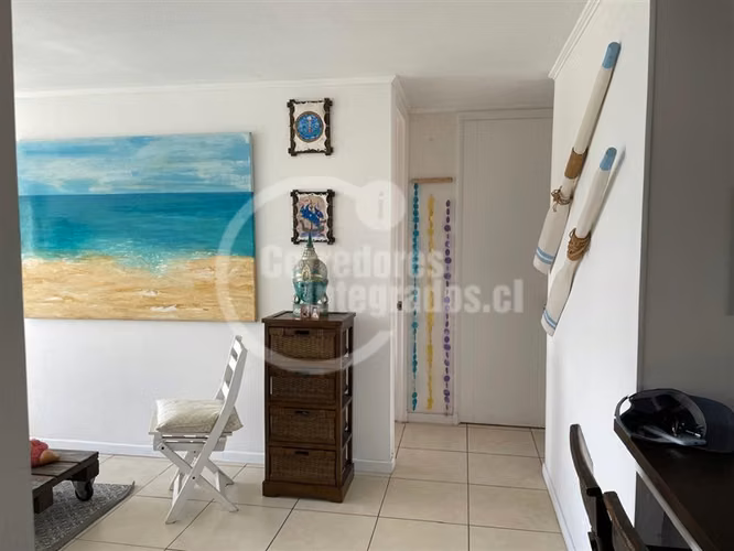 Departamento en venta de 3 dorm. Papudo Amoblado