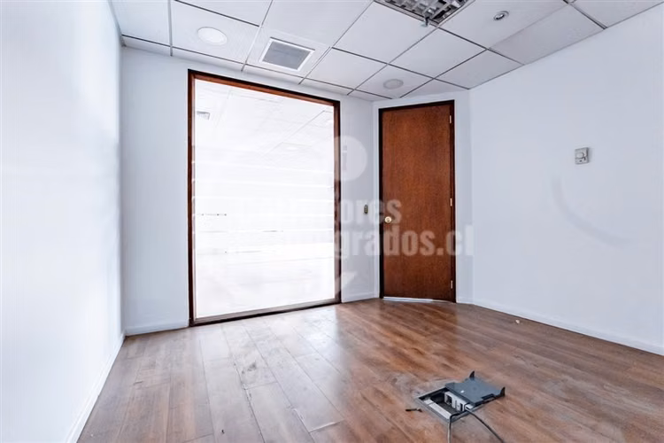 Oficina en venta en Huechuraba C.Empresarial 291m2 6 Estac