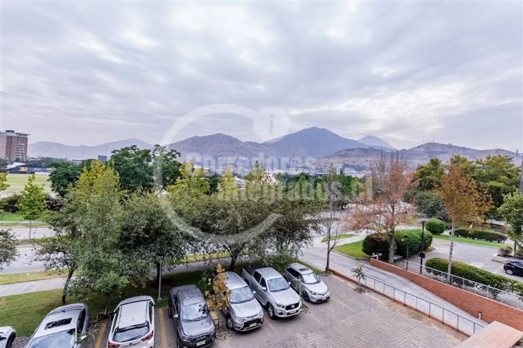 Oficina en venta en Huechuraba C.Empresarial 291m2 6 Estac