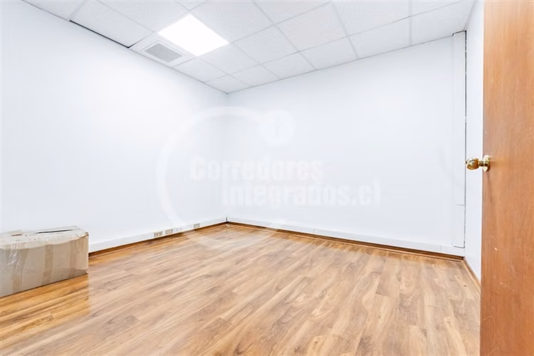 Oficina en venta en Huechuraba C.Empresarial 291m2 6 Estac