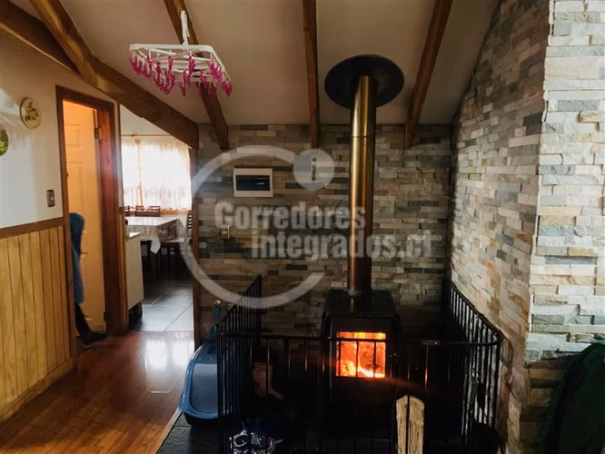 Casa en venta de 6 dorm. en Frutillar