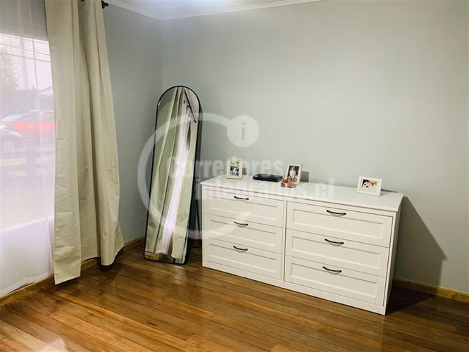 Casa en venta de 6 dorm. en Frutillar